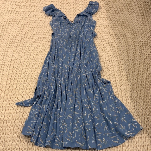 Doen Maxi Dress - Picture 4 of 4